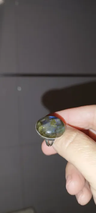 Anillo Piedra Labradorita Azul y Verde