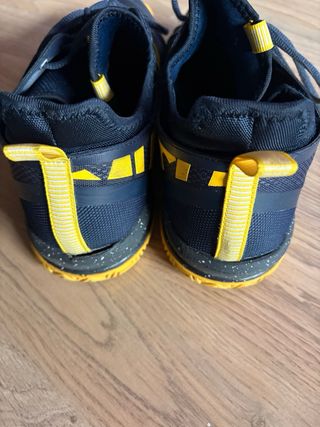 Zapatillas pádel Munich azul y amarillo