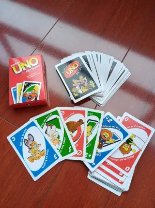 Juego de cartas UNO en Cristo