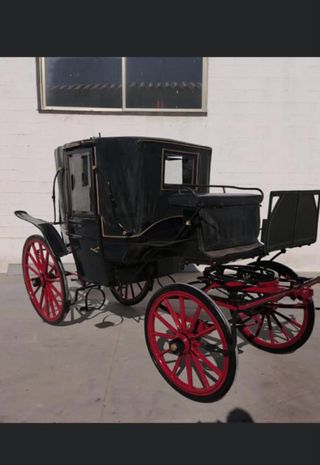 Coche de caballos Landau siglo XIX