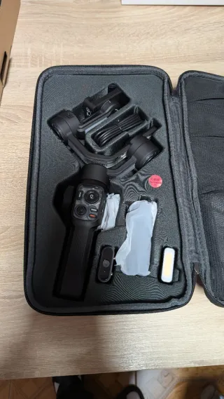 Pack Gimbal Zhiyun Smooth 5S AI + Cinepeer CF100