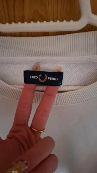 Sudadera blanca Fred Perry