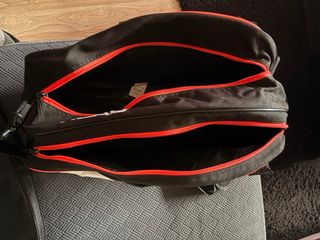 Paletero pádel Head negro y rojo