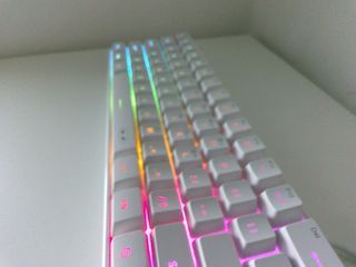 Teclado Gamer 60% RGB Blanco