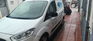 Ford Transit Courier 2018 – Gasolina – Buen estado