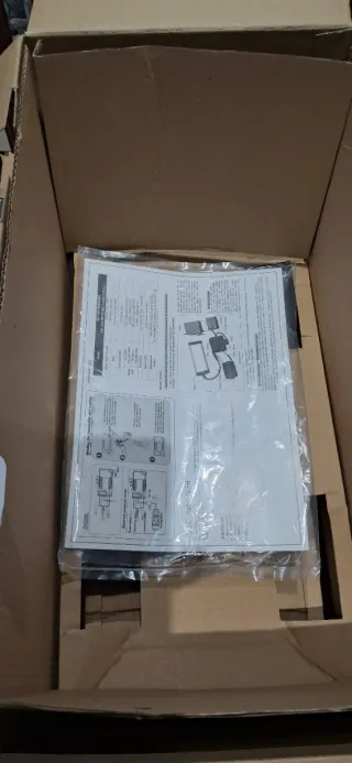 CAJA VACIA RGT  V2 1:10