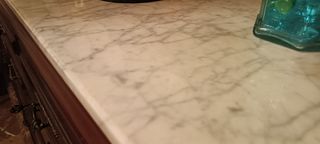 Mueble de salón de madera oscura Un mueble grármol