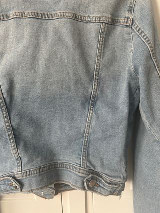 Chaqueta Vaquera Stradivarius Talla M