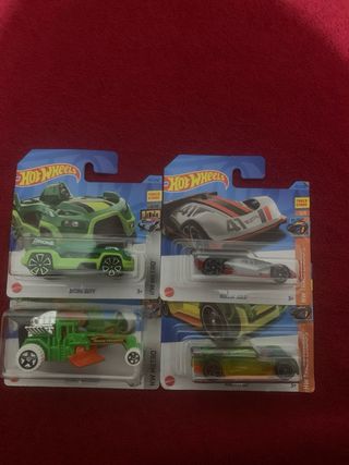 21 Hot Wheels Colecciones Varias