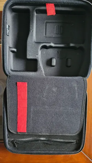 Nintendo Switch + Mario Odyssey + Accessori