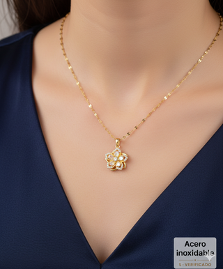 Collar Acero Inoxidable Baño Oro Flor