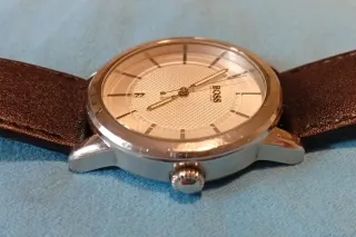 Reloj Hugo Boss Caballero, 42mm. Cuero negro Plat