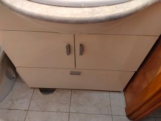 Mueble Lavamanos con Grifería