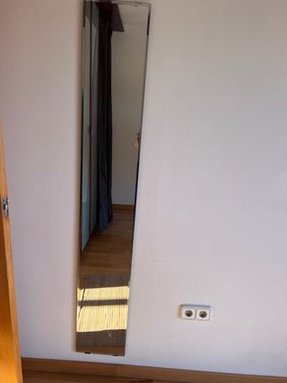 Espejo largo de cristal