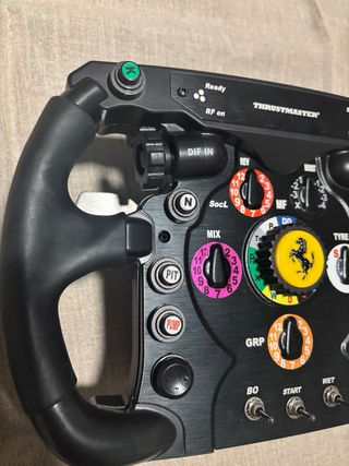 Volante Thrustmaster Ferrari F1 Wheel