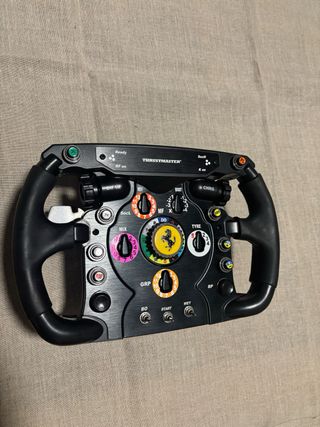 Volante Thrustmaster Ferrari F1 Wheel
