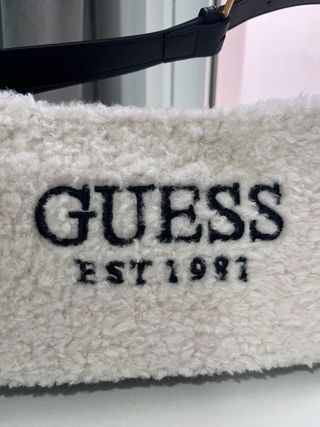 Bolso peluche blanco y negro