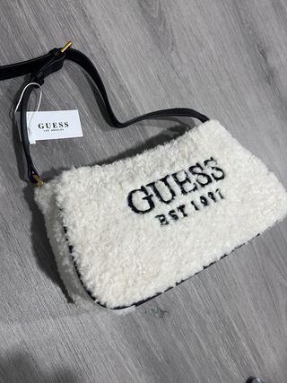 Bolso peluche blanco y negro