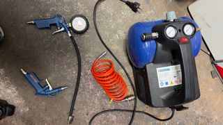 Mini compresor Michelin MBL 6