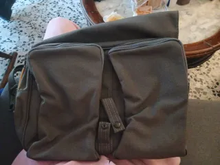 Bolso de maestro verde militar