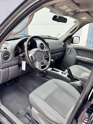 Jeep Cherokee 2800 CRD 163cv