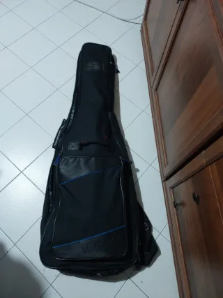 Chitarra Elettrica Pasadena + Multieffetto