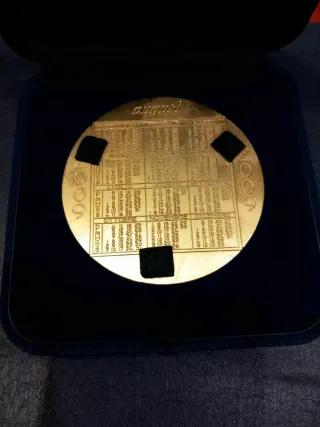 Medaglione Fermacarte SISMI 2009