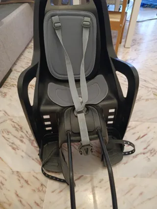 Silla infantil para bicicleta.