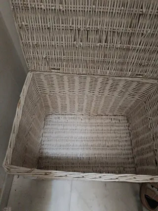 Baúl de mimbre grande