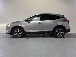 Nissan Qashqai NConnecta 1.3 DIGT mHEV 140 5p
