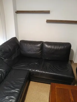 Sofá grande de piel negro
