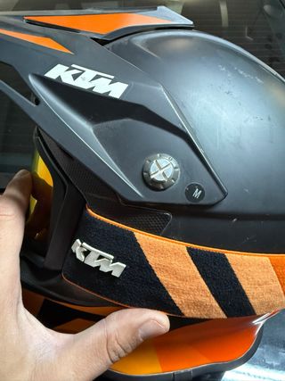 Casco Enduro KTM con Gafas Naranja