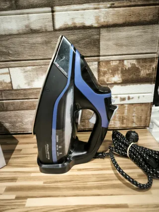 Plancha de Vapor Rowenta Steamforce Plus