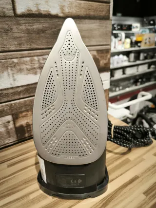 Plancha de Vapor Rowenta Steamforce Plus