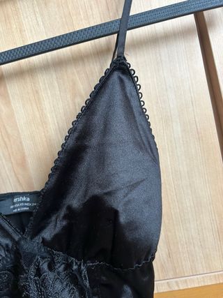 Top Bershka Negro Encaje Talla XS