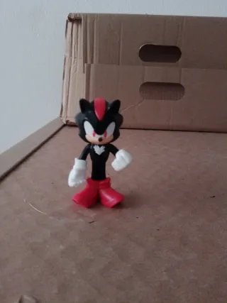 Muñeco Shadow The Hedgehog