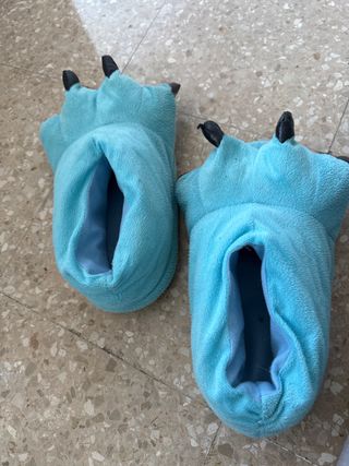 Zapatillas de dinosaurio azules
