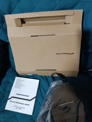 Volante Thustmaster Ferrari Challenge Wheel PC PS3