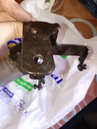 Soporte Filtro Gasoil BMW 530da 2001