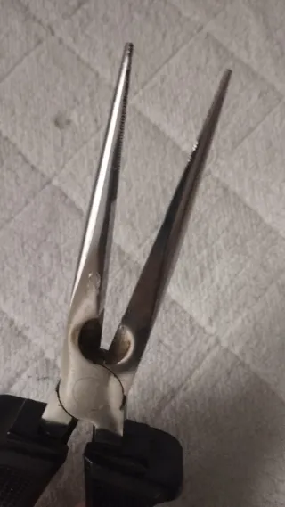 Alicates punta larga WURTH