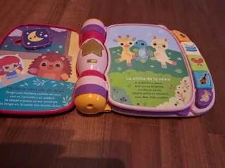 Libro musical con primeras canciones y aprendizaje