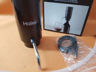 Haier Aireador y Dispensador Vino Eléctrico