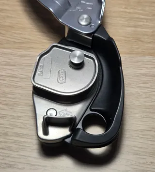 Petzl Grigri asegurador escalada NUEVO