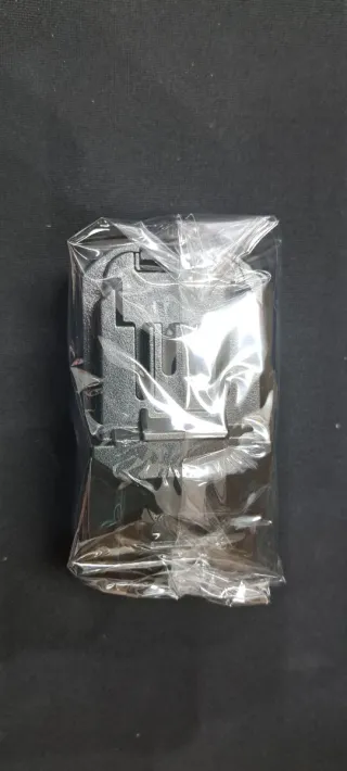 Makita Apribottiglie a forma di Batteria XGT 40V m