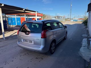 Peugeot 5008 2010