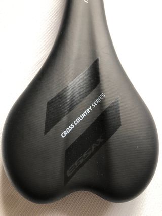 Sillín Essax Cross Country Negro