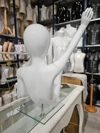 Maniquí infantil deportivo 7-8 años