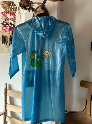 Chubasquero infantil azul