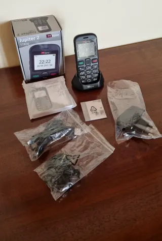 Telefono cellulare per anziani e/o principianti.