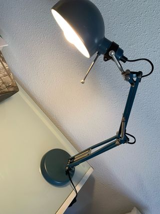 Lámpara de escritorio azul/gris